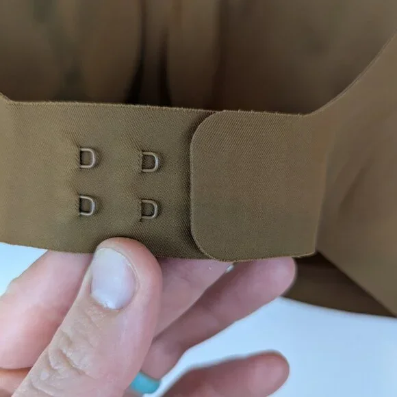 Seamless Brown EBY Bra EUC - Picture 4 of 5